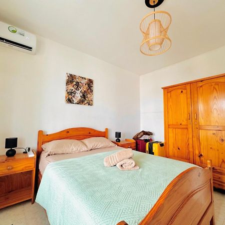 Fibonacci Beachfront Apartment Flic en Flac Экстерьер фото